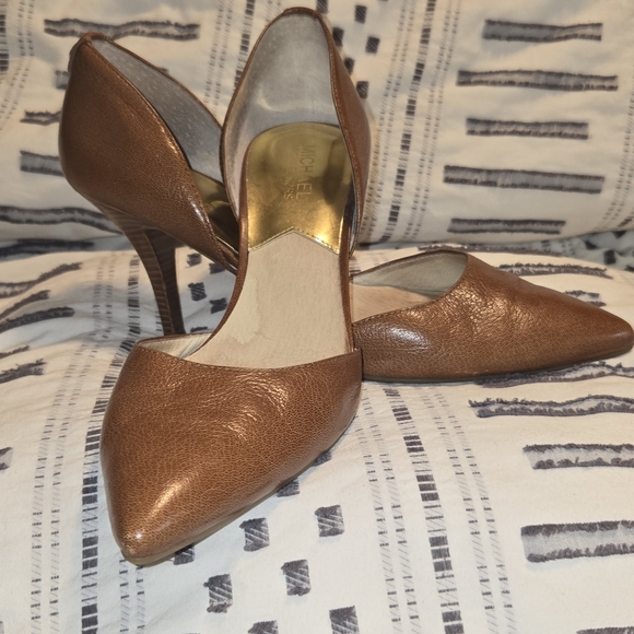 Michael Kors Heels - Picture 1 of 4